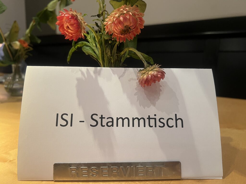 Tischschild ISI-Stammtisch